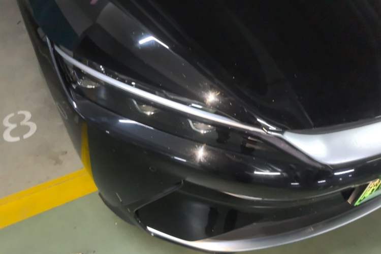 Used BYD Han 2020 EV Long-Range Luxury Model Right Front Headlight