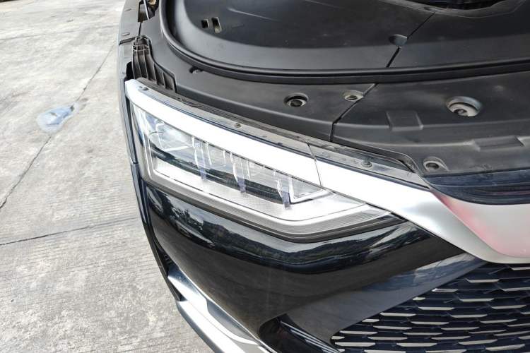 Used BYD Han 2020 DM Four-Wheel Drive Performance Edition Luxury Model Right Front Headlight