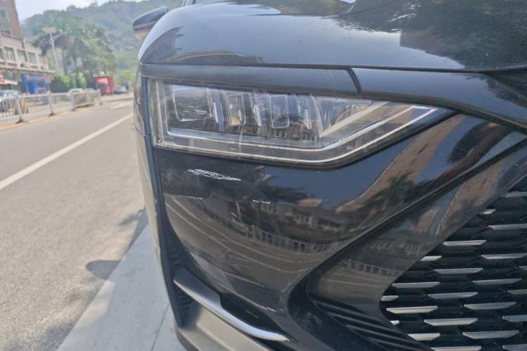 Used BYD Han 2020 DM Four-Wheel Drive Performance Edition Luxury Model Right Front Headlight