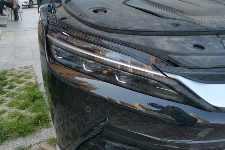 Used BYD Han 2020 EV Four-Wheel Drive High-Performance Flagship Model Right Front Headlight