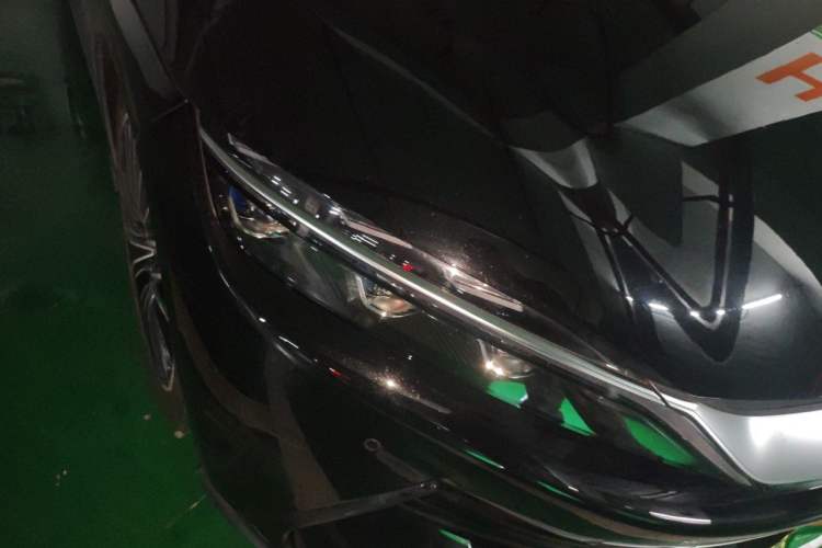 Used BYD Han 2020 EV Long-Range Luxury Model Right Front Headlight