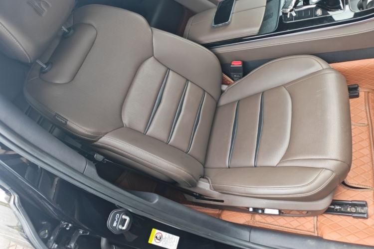 Used BYD Han 2020 EV Long-Range Luxury Model Right Front Seat