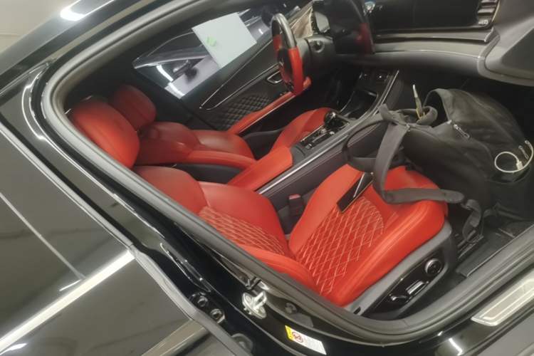 Used BYD Han 2020 EV Four-Wheel Drive High-Performance Flagship Model Right Front Seat