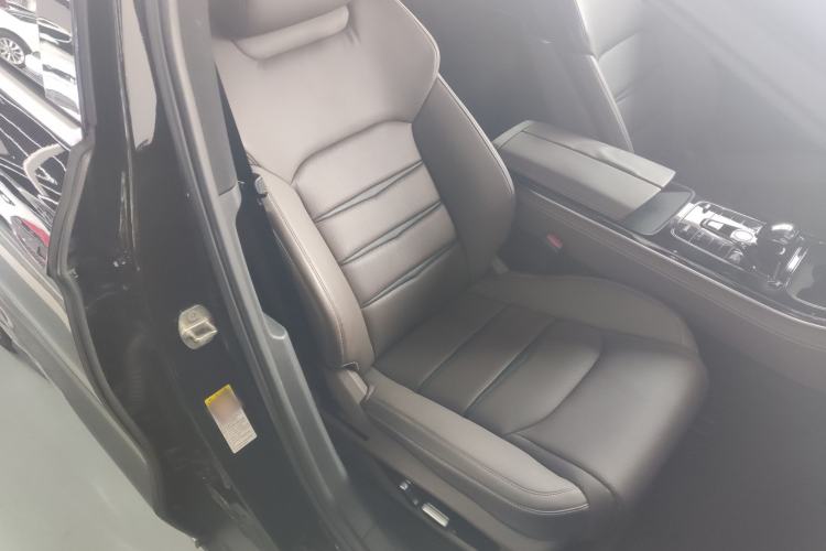 Used BYD Han 2020 DM Four-Wheel Drive Performance Edition Luxury Model Right Front Seat