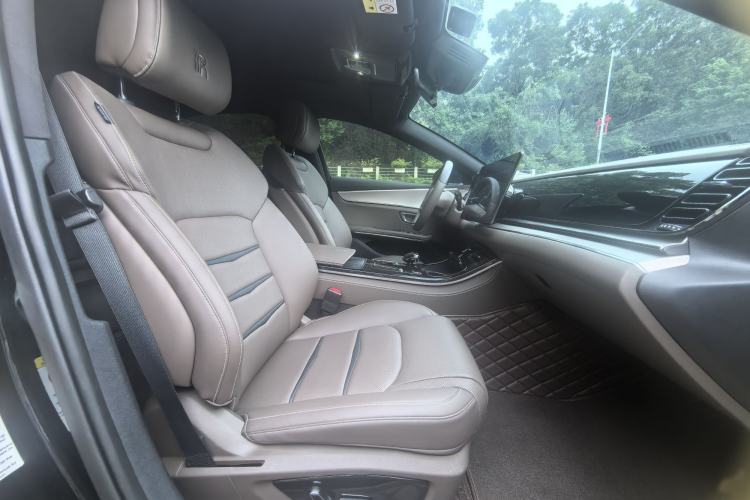 Used BYD Han 2020 DM Four-Wheel Drive Performance Edition Luxury Model Right Front Seat