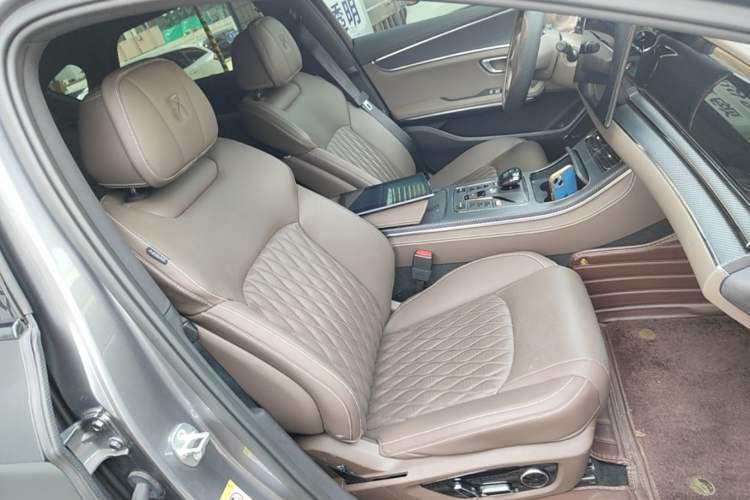 Used BYD Han 2020 DM Four-Wheel Drive Performance Edition Prestige Model Right Front Seat