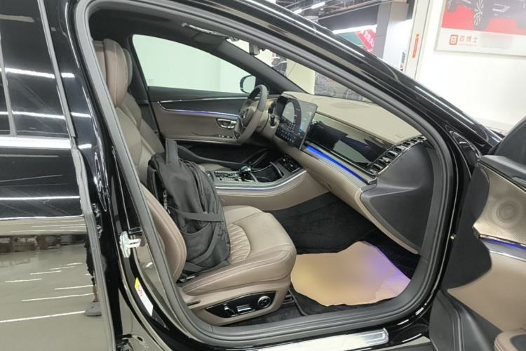 Used BYD Han 2020 DM Four-Wheel Drive Performance Edition Prestige Model Right Front Seat