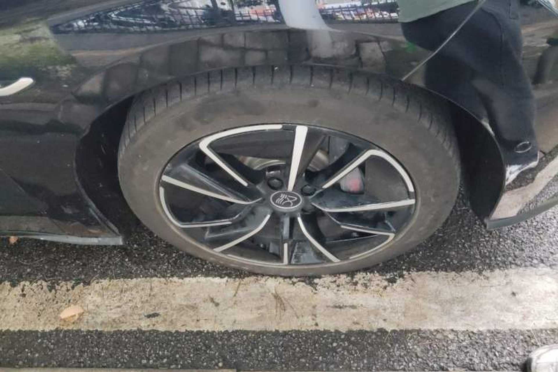 Used BYD Han 2020 EV Four-Wheel Drive High-Performance Flagship Model Right Front Wheel Hub