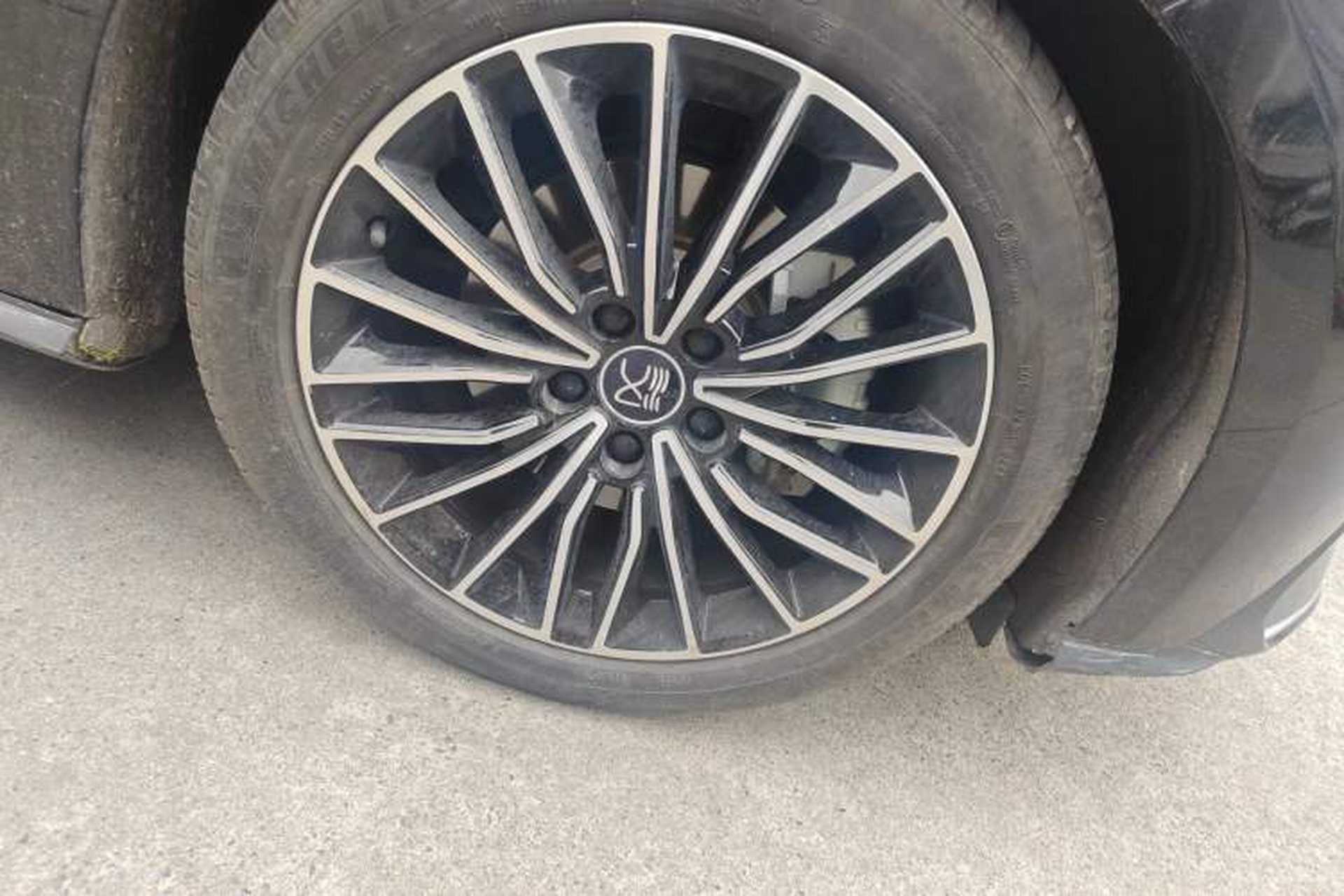 Used BYD Han 2020 EV Long-Range Luxury Model Right Front Wheel Hub