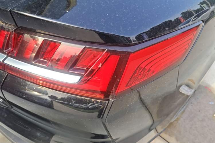 Used BYD Han 2020 EV Four-Wheel Drive High-Performance Flagship Model Right Rear Taillight
