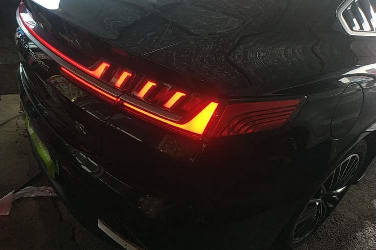 Used BYD Han 2020 EV Long-Range Luxury Model Right Rear Taillight