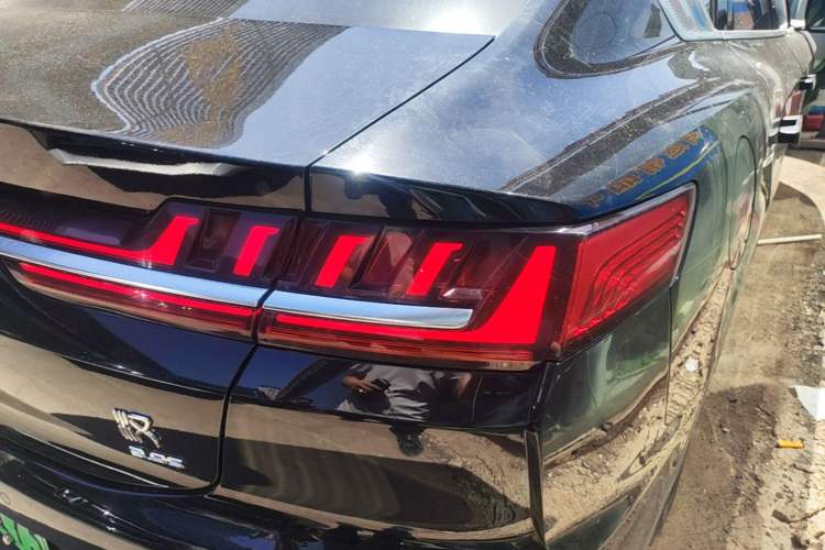 Used BYD Han 2020 EV Four-Wheel Drive High-Performance Flagship Model Right Rear Taillight