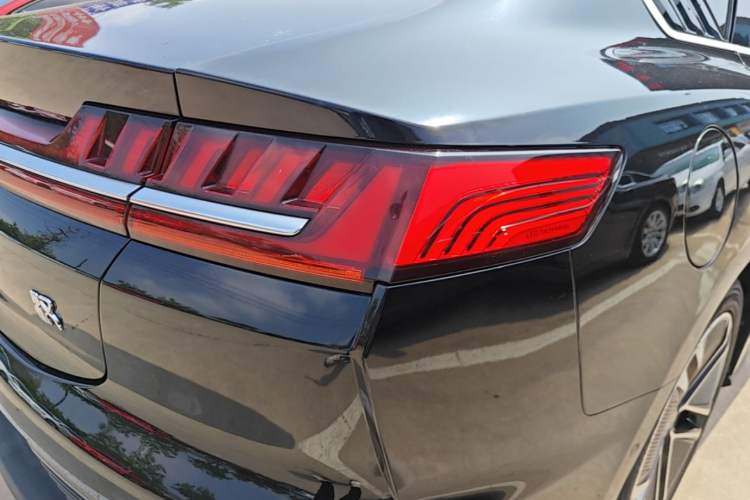 Used BYD Han 2020 EV Long-Range Deluxe Model Right Rear Taillight