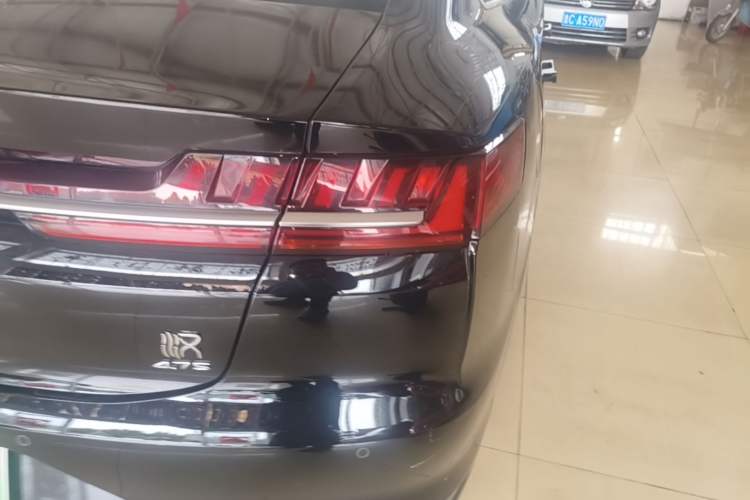 Used BYD Han 2020 DM Four-Wheel Drive Performance Edition Luxury Model Right Rear Taillight