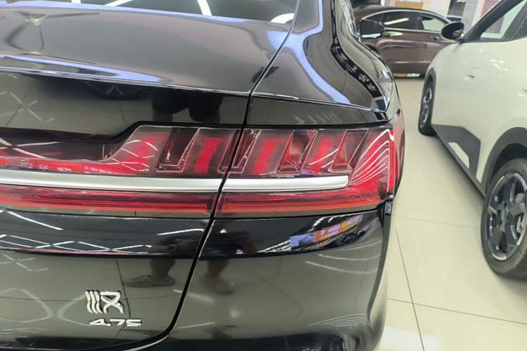 Used BYD Han 2020 DM Four-Wheel Drive Performance Edition Luxury Model Right Rear Taillight