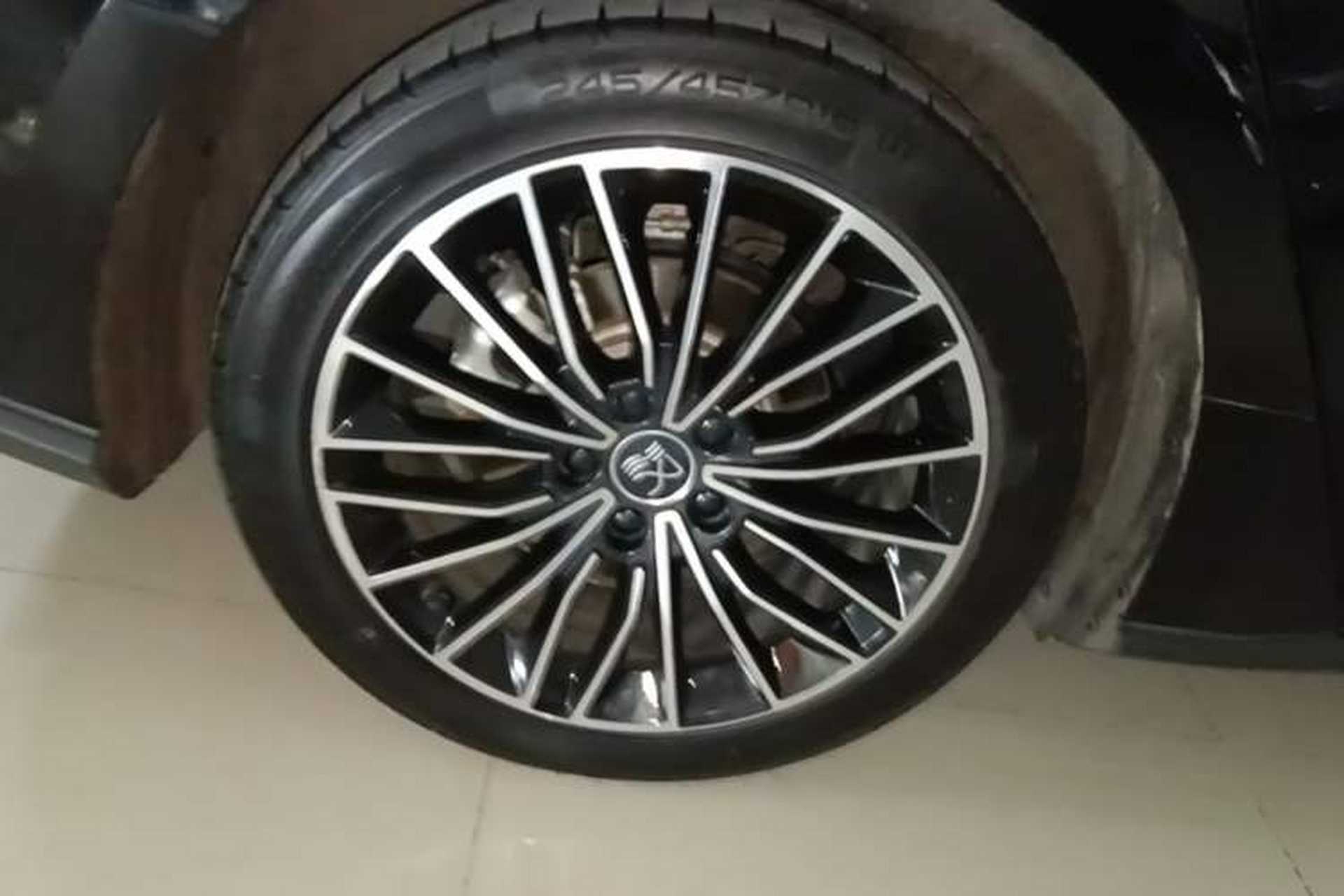 Used BYD Han 2020 EV Long-Range Luxury Model Right Rear Wheel Hub