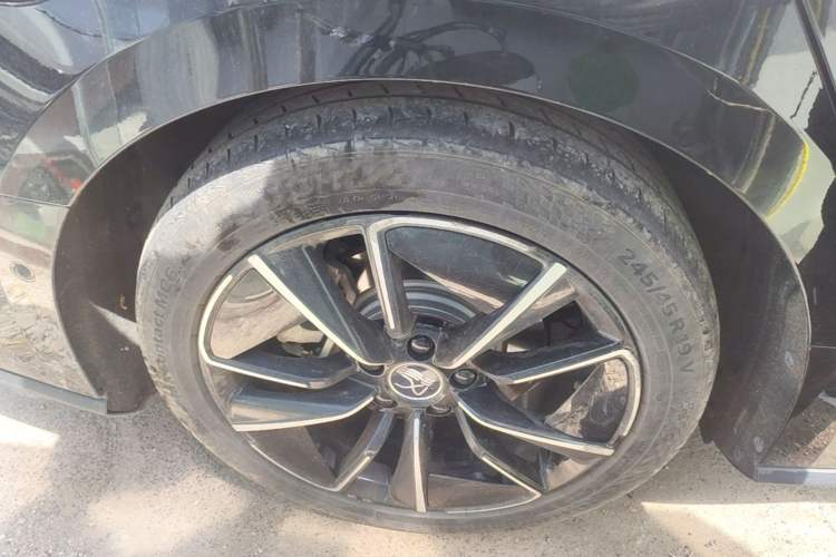 Used BYD Han 2020 EV Four-Wheel Drive High-Performance Flagship Model Right Rear Wheel Hub