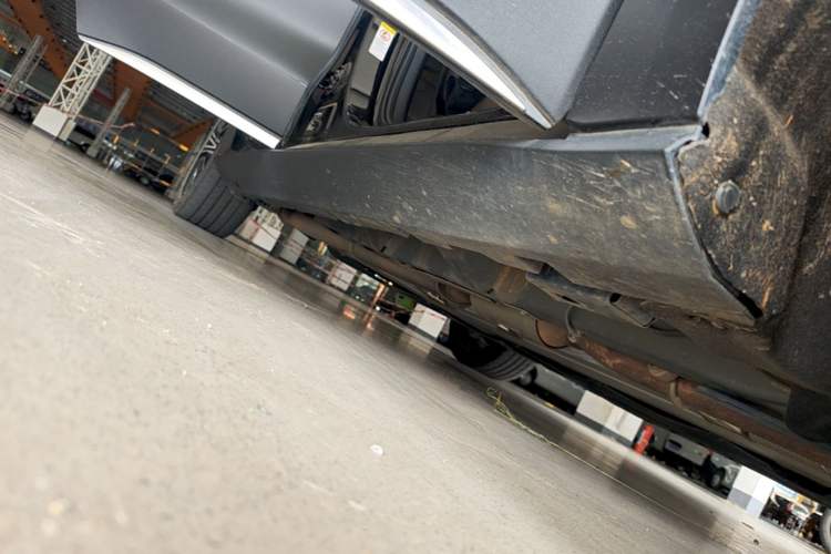 Used BYD Han 2020 DM Four-Wheel Drive Performance Edition Prestige Model Right Side Sill