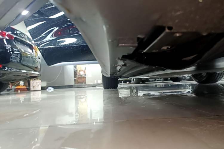 Used BYD Han 2020 EV Long-Range Deluxe Model Right Side Sill