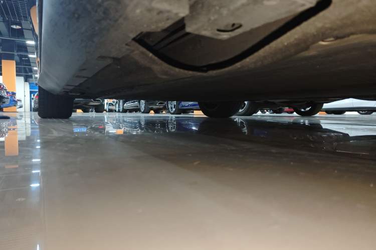 Used BYD Han 2020 EV Long-Range Deluxe Model Right Side Sill