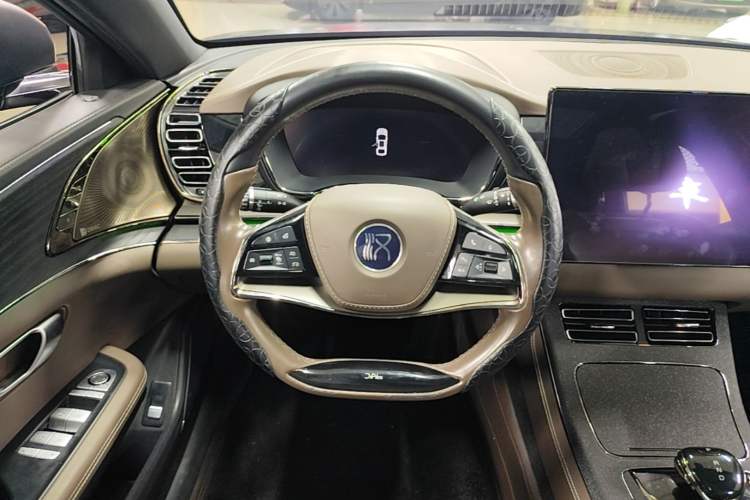 Used BYD Han 2020 DM Four-Wheel Drive Performance Edition Prestige Model Steering Wheel