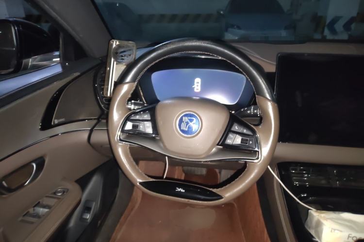 Used BYD Han 2020 EV Long-Range Luxury Model Steering Wheel