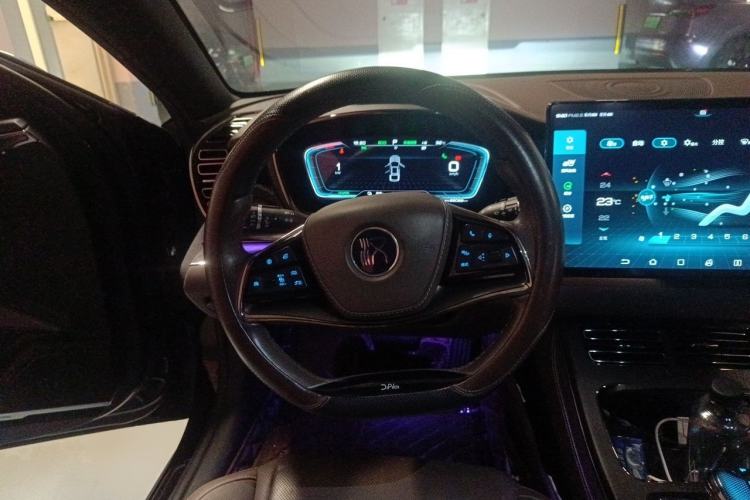 Used BYD Han 2020 EV Four-Wheel Drive High-Performance Flagship Model Steering Wheel