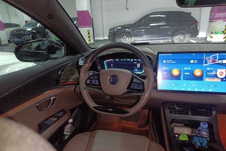 Used BYD Han 2020 EV Long-Range Deluxe Model Steering Wheel