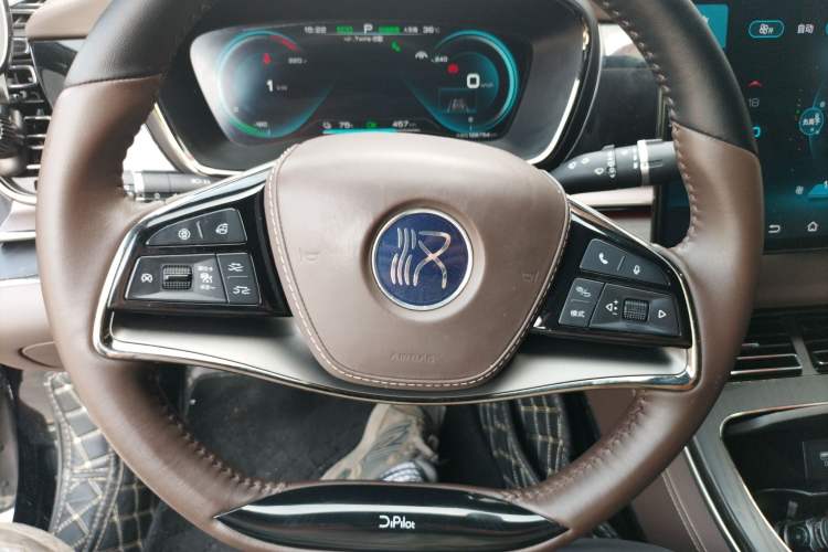 Used BYD Han 2020 EV Long-Range Deluxe Model Steering Wheel