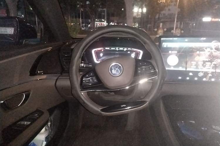 Used BYD Han 2020 EV Long-Range Luxury Model Steering Wheel