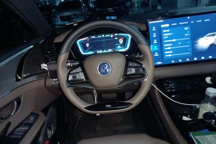 Used BYD Han 2020 EV Long-Range Luxury Model Steering Wheel