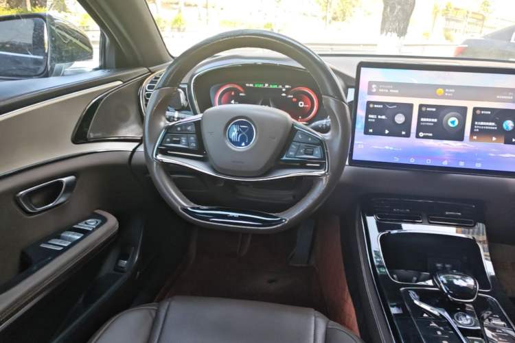Used BYD Han 2020 EV Long-Range Luxury Model Steering Wheel