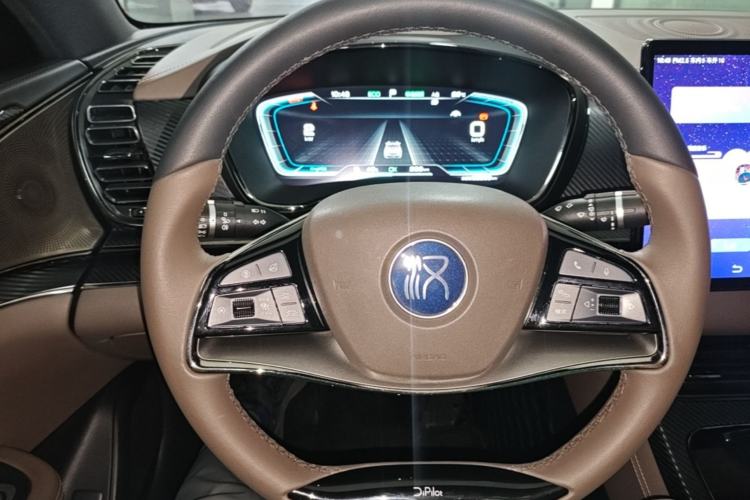 Used BYD Han 2020 EV Long-Range Luxury Model Steering Wheel