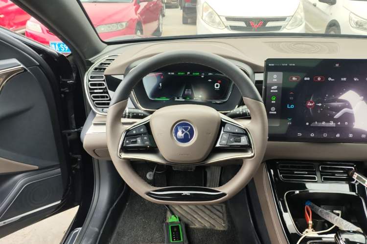 Used BYD Han 2020 EV Long-Range Luxury Model Steering Wheel