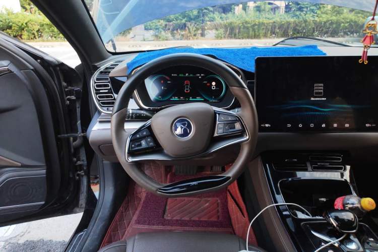 Used BYD Han 2020 DM Four-Wheel Drive Performance Edition Luxury Model Steering Wheel