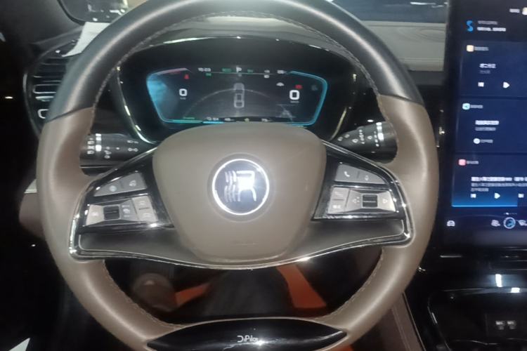 Used BYD Han 2020 DM Four-Wheel Drive Performance Edition Luxury Model Steering Wheel