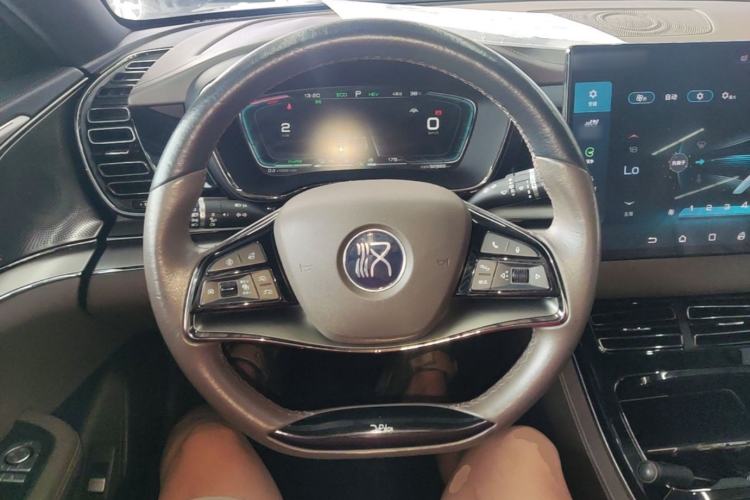 Used BYD Han 2020 DM Four-Wheel Drive Performance Edition Luxury Model Steering Wheel
