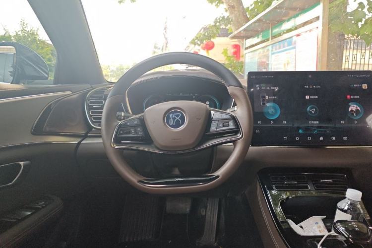 Used BYD Han 2020 EV Long-Range Luxury Model Steering Wheel