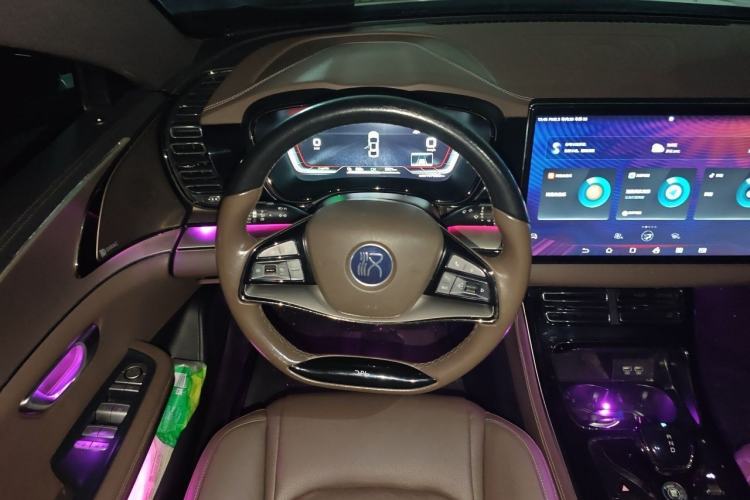 Used BYD Han 2020 EV Long-Range Luxury Model Steering Wheel