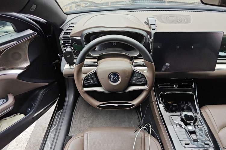 Used BYD Han 2020 EV Long-Range Luxury Model Steering Wheel