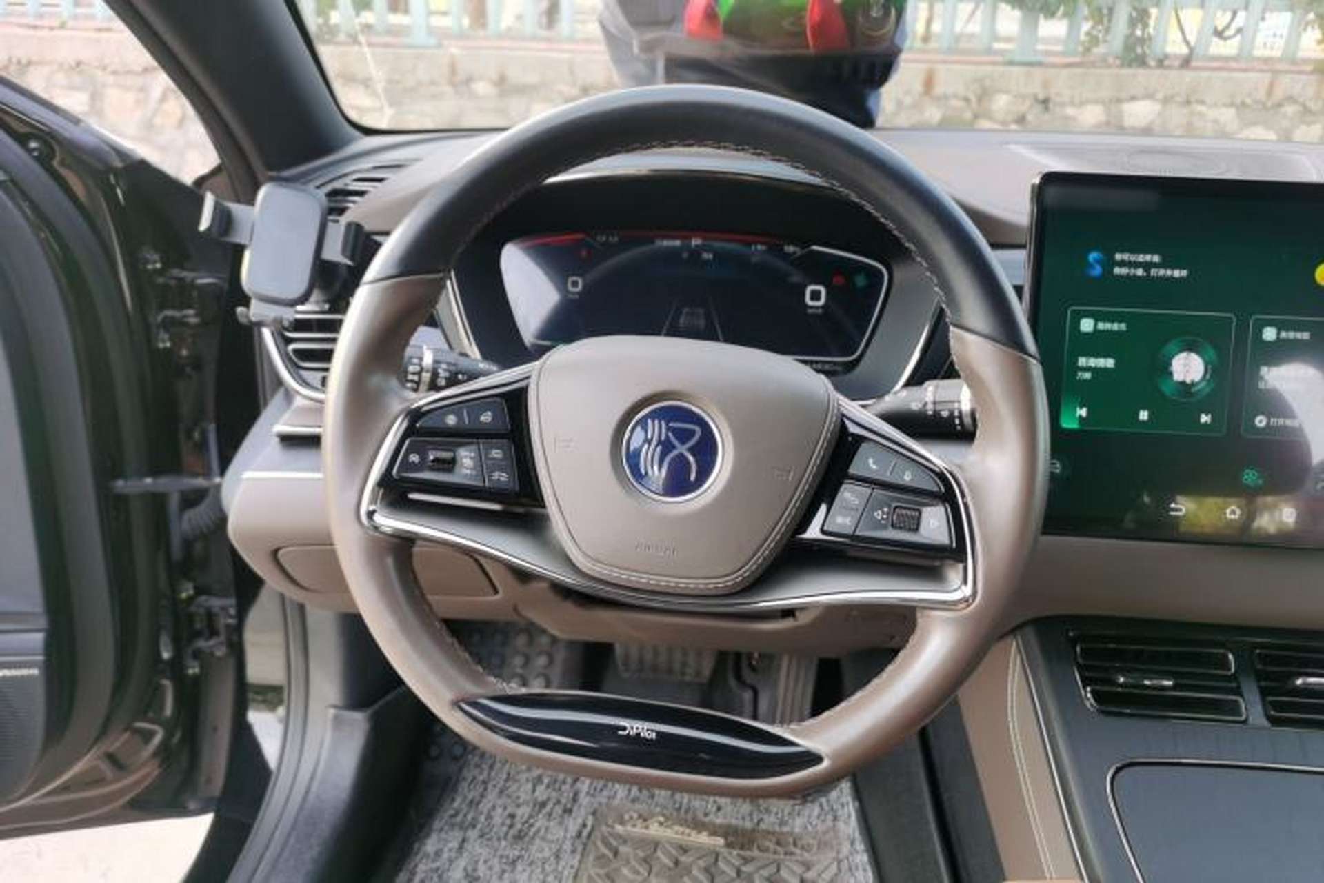 Used BYD Han 2020 EV Four-Wheel Drive High-Performance Flagship Model Steering Wheel