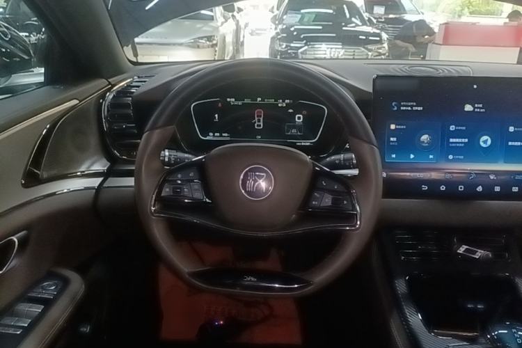 Used BYD Han 2020 EV Long-Range Luxury Model Steering Wheel