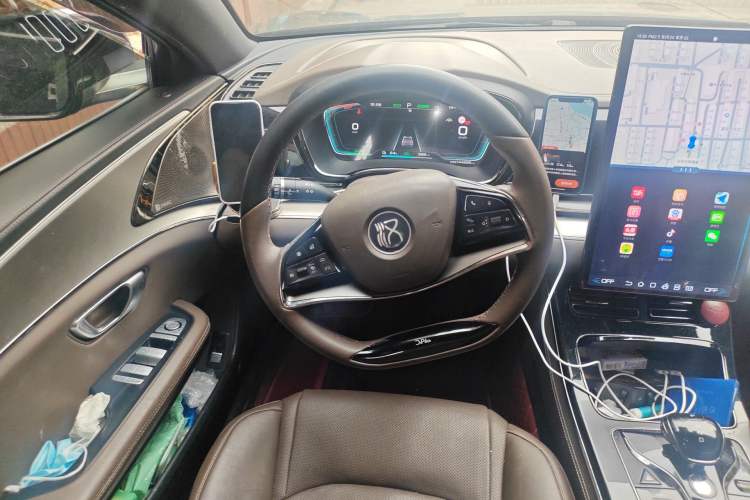Used BYD Han 2020 EV Long-Range Luxury Model Steering Wheel