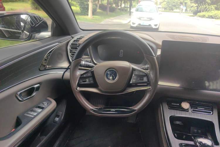 Used BYD Han 2020 EV Long-Range Deluxe Model Steering Wheel