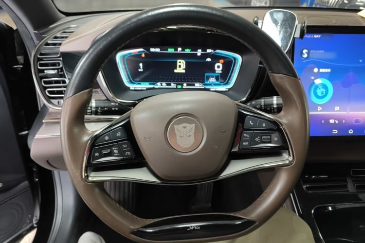 Used BYD Han 2020 DM Four-Wheel Drive Performance Edition Luxury Model Steering Wheel