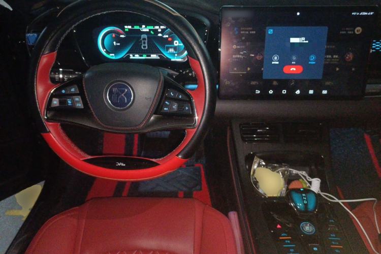 Used BYD Han 2020 EV Four-Wheel Drive High-Performance Flagship Model Steering Wheel