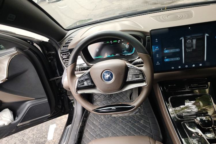 Used BYD Han 2020 EV Long-Range Luxury Model Steering Wheel