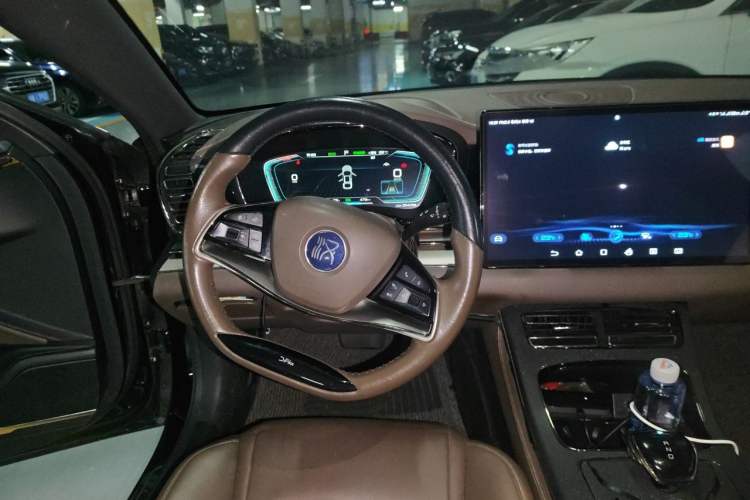 Used BYD Han 2020 EV Long-Range Luxury Model Steering Wheel