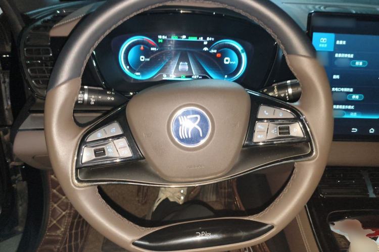 Used BYD Han 2020 EV Long-Range Luxury Model Steering Wheel