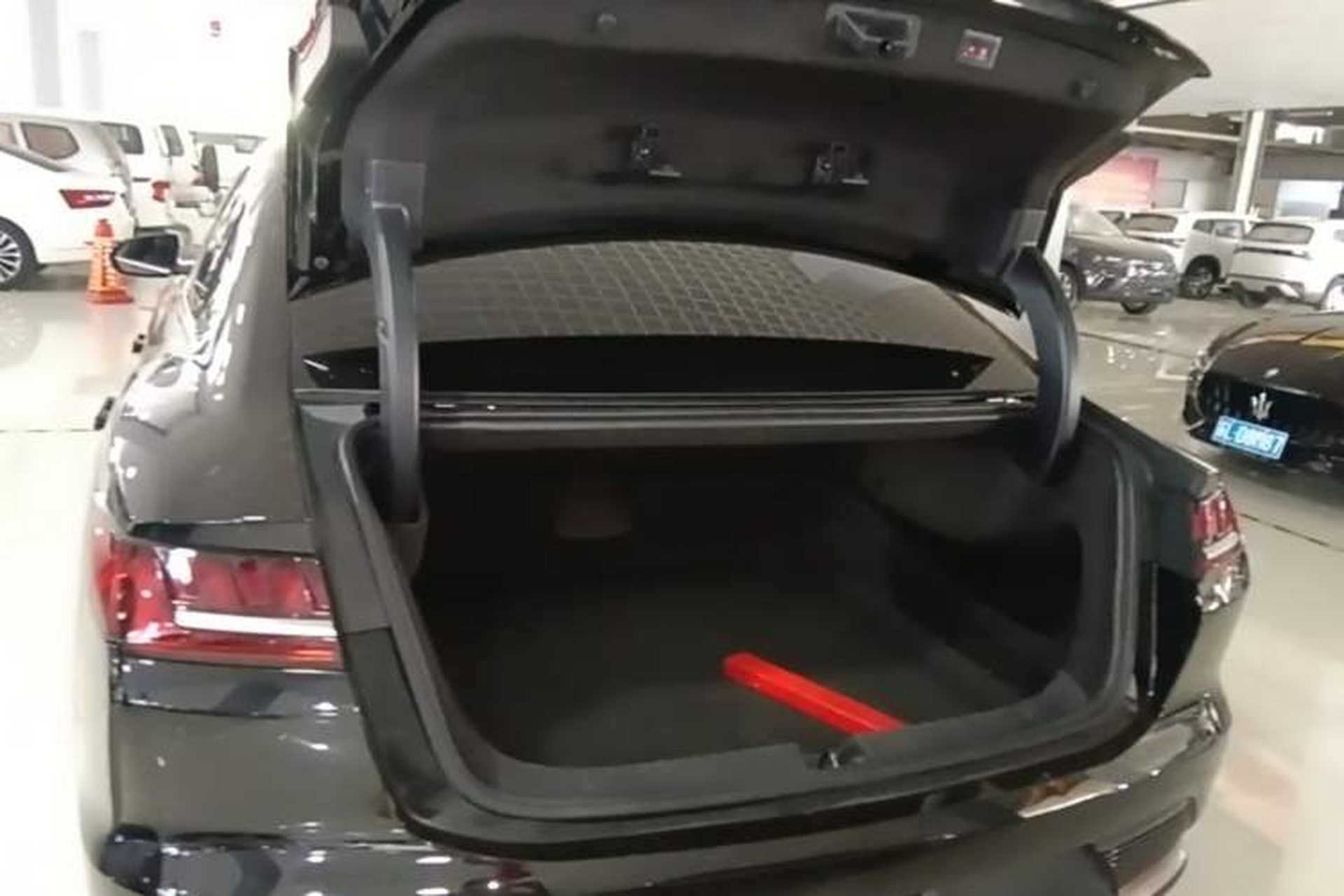 Used BYD Han 2020 EV Long-Range Luxury Model Trunk